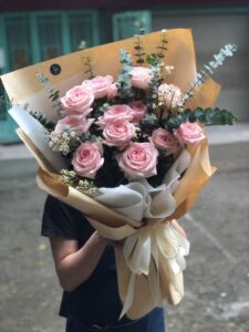 Những mẫu giỏ hoa đẹp nhất hiện nay